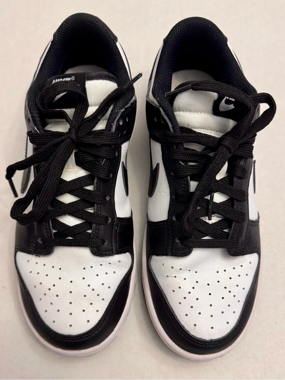 NIKE Dunks Low Panda Black White Shoes Sneakers Youth Size 7 Mens 7 Womens 8.5
